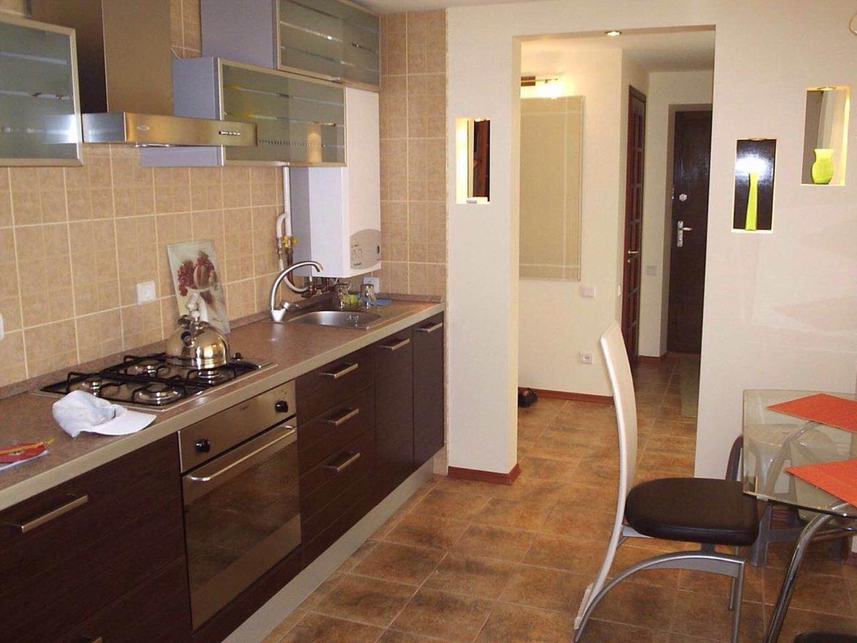 Apartment For Rent On Deribasovskaya Street 오데사 외부 사진