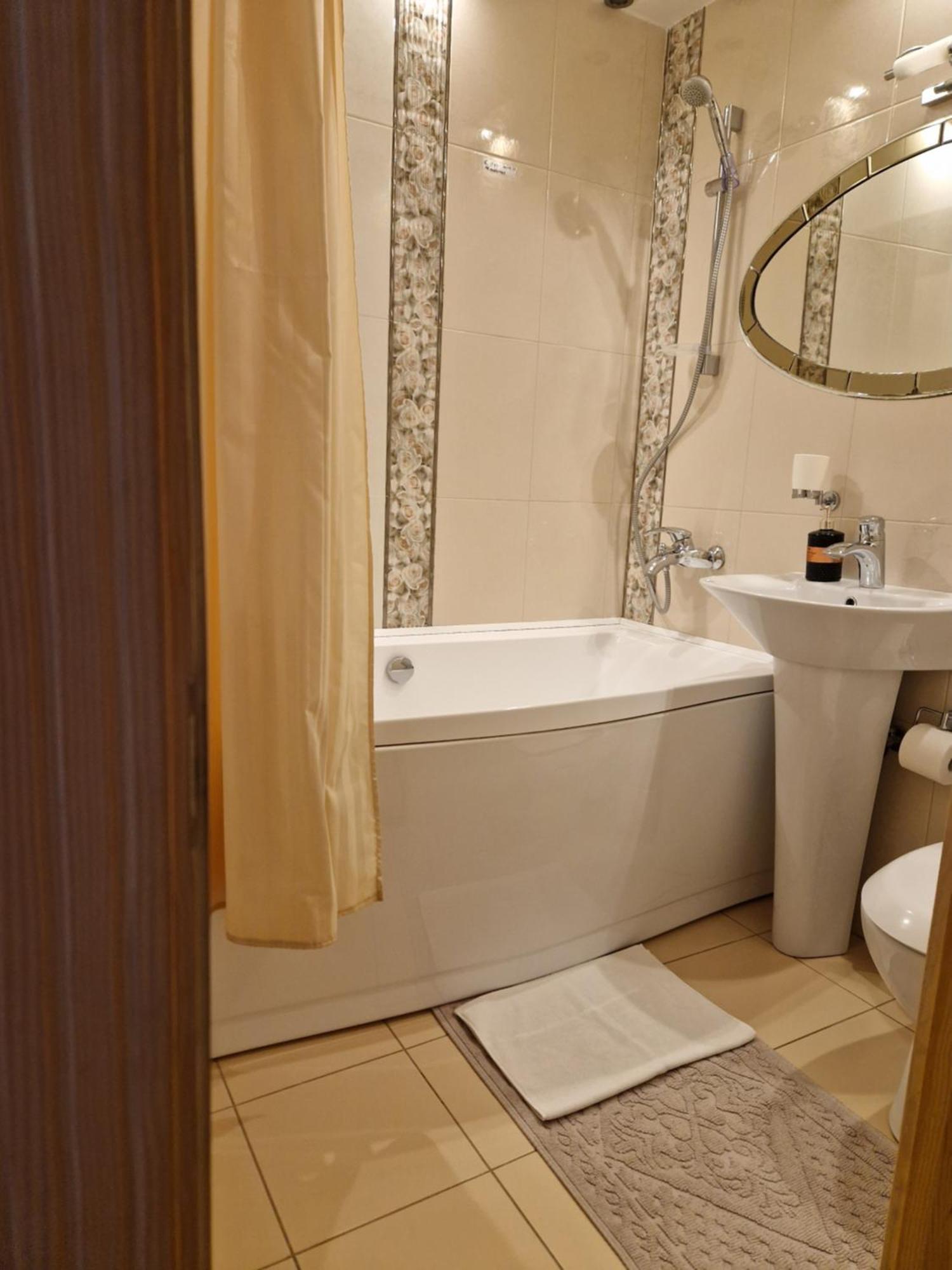 Apartment For Rent On Deribasovskaya Street 오데사 외부 사진