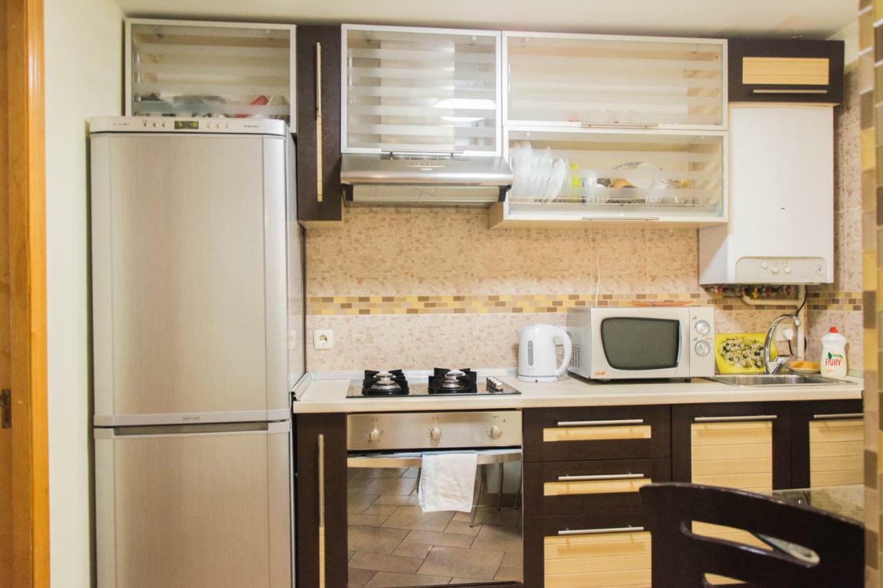 Apartment For Rent On Deribasovskaya Street 오데사 외부 사진